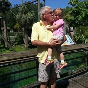 Meet your Posher, Ace